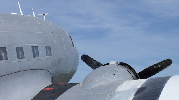 DC3-moteur-droit-megeve